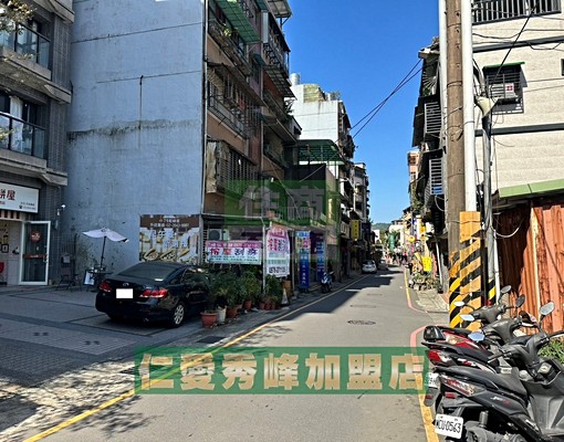 店長阿貴🏠門口方便停車🍎不用繳管理費🍍屋況不佳可以裝潢 - Image 8