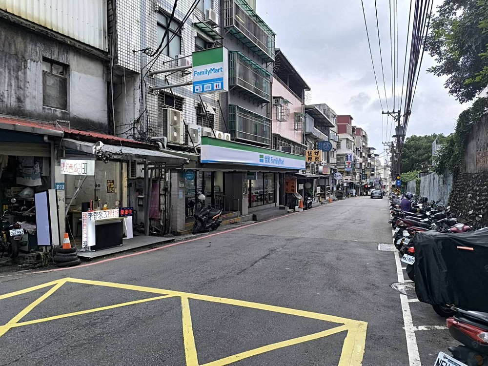 淡江大學生活機能高分租套房 - Image 1