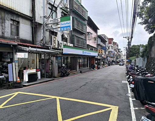 淡江大學生活機能高分租套房 - Image 2