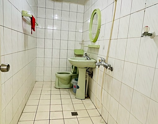 梧棲近文化路商圈商辦大樓2房住辦兩用月租1.2萬 - Image 7