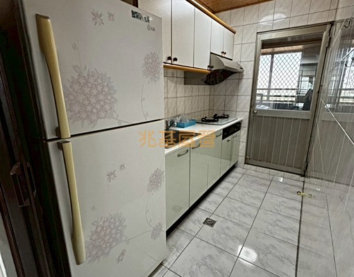 兆基🏡大空間系統衣櫃屋況極佳全新整理 - Image 9