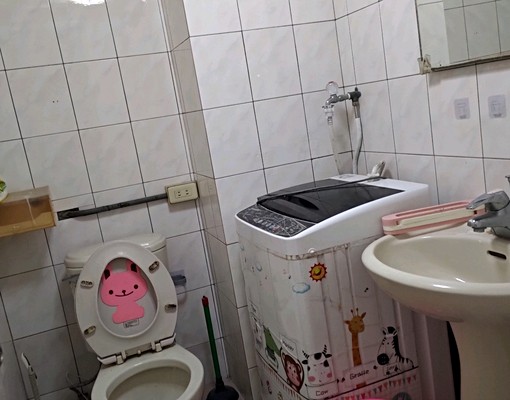 義一路套房出租，電梯大樓可租補 - Image 9