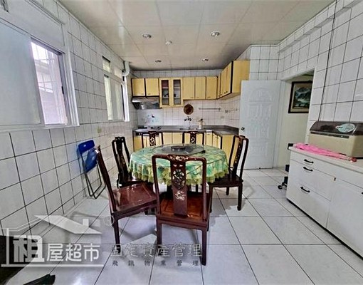 《民本街溫馨樓中樓》可租補 - Image 10