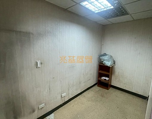 兆基社會住宅🏡💖龍山河濱.艋舺老街.3房可租補 - Image 4