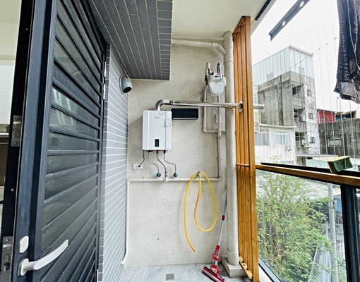 昌平榮景輕屋齡兩房兩廳有車位(喜歡租金可談) - Image 9