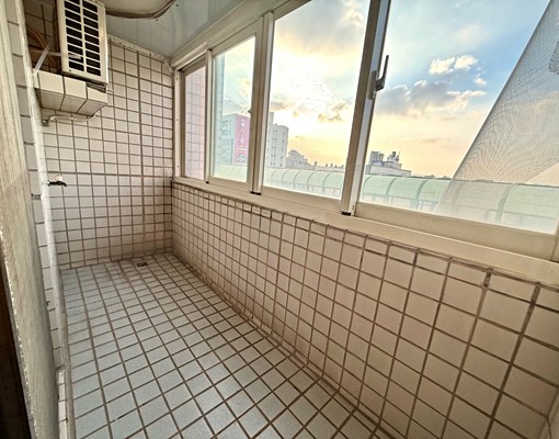 文華高中捷運站旁🧧電梯三房台水.台電｜可租補.入籍可租車位 - Image 12