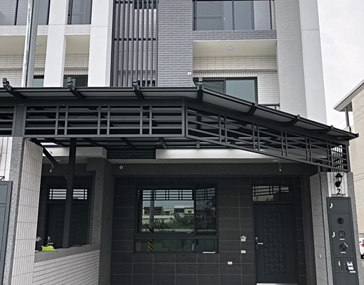 斗六市石榴路全新透天一樓整層出租,適合美容美髮洗衣店補習班等 - Image 1