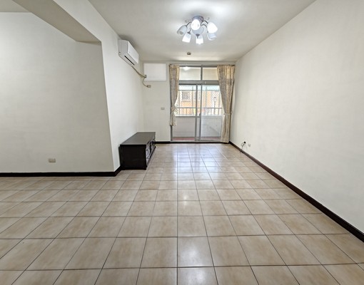 D🔥莒光新城🔥三民商圈🔥可租補三房🔥 - Image 1