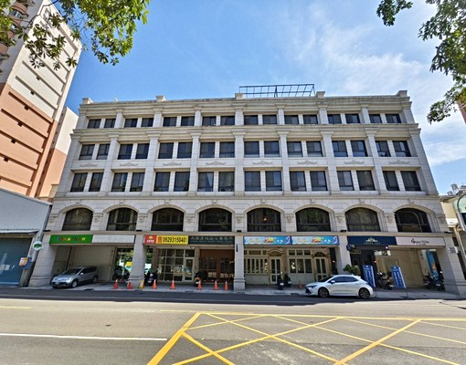 🌟🌟左營稀有精品電梯透天店住👉可看屋囉💘 - Image 1
