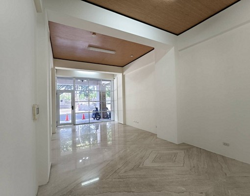 🌟🌟左營稀有精品電梯透天店住👉可看屋囉💘 - Image 8