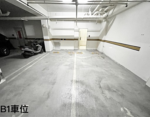 環遊了整個星系✨可營登報稅寵物✨正七期大坪數雙平車 - Image 15
