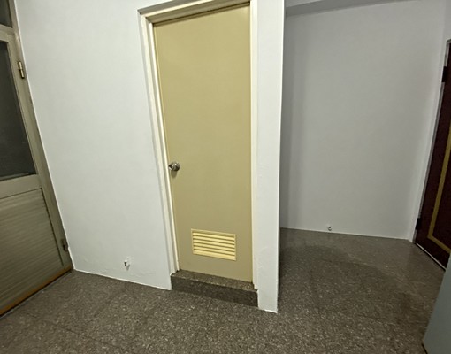 個人洗衣機陽台套房出租,近成大南大,新樓醫院,南一中,夢時代 - Image 5