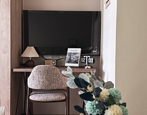 ❤️限時室內車位❤️朋友手機網美打卡點❤️可養貓❤️電梯套房 - Image 4