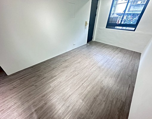 租屋補助、廚房可炊、室內寬敞明亮、家具可談 - Image 3