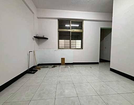 獨家~安平市政文武百市黃金店住透天 - Image 7