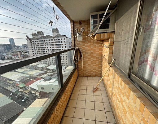 輕裝潢📍家具齊全|文昌東一街📍男女皆可 - Image 10