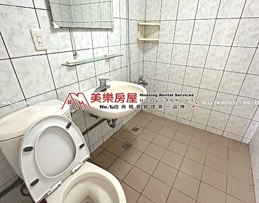 美樂*大安站*正三房*雙衛浴有陽台*有管理*格局方正可住可辦 - Image 12