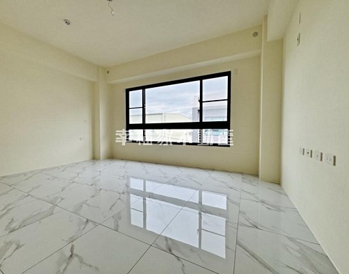 歸仁|全新未入住大面寬美透天🎯 - Image 4