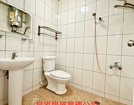 近頭份竹南.尚順.君樂飯店.大潤發.大套房 - Image 5