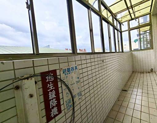 ☀安南大坪數安和路電梯華廈四房☀ - Image 5