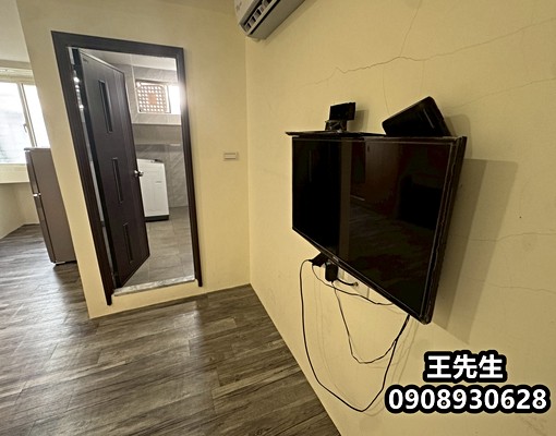 急租即住🏡正新明夜市旁鬧中取靜可養貓套房🏡獨立洗衣機 - Image 3