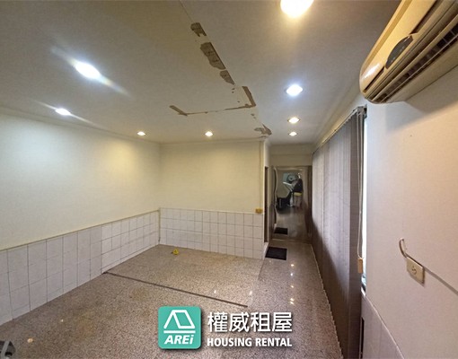 美麗島捷運站｜有人潮二樓適合經營固定客戶辦公室或工作室 - Image 2