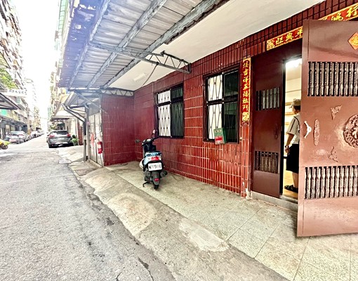 門口可停車☀️中和環球☀️三房兩廳☀️一樓優質首選 - Image 4