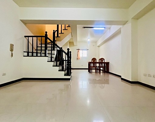 Hot🔥我是承辦🙋西屯稀有別墅🉑租補戶籍@近中科環中 - Image 3