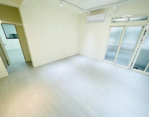 捷運港墘２分、麗山國中小／全新3房2衛。可入戶籍。可附傢俱 - Image 2