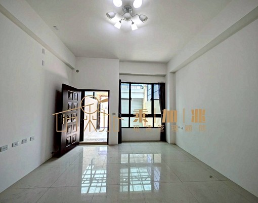 💥乘加兆小萬💥安南區4房車庫透天✅寵 - Image 8