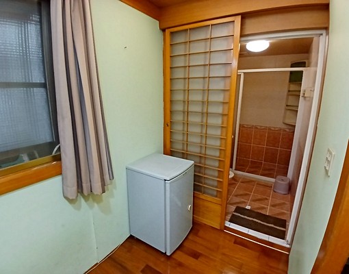 租~近高雄車站/捷運小資小而美一樓套房 - Image 6
