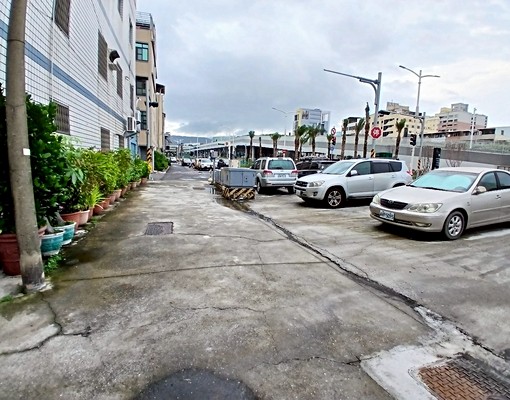 租~近高雄車站/捷運小資小而美一樓套房 - Image 15
