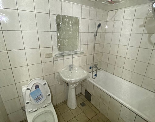 內新市場中新街/全新整修臨路透天店面1~2樓三房平車可貓租補 - Image 15