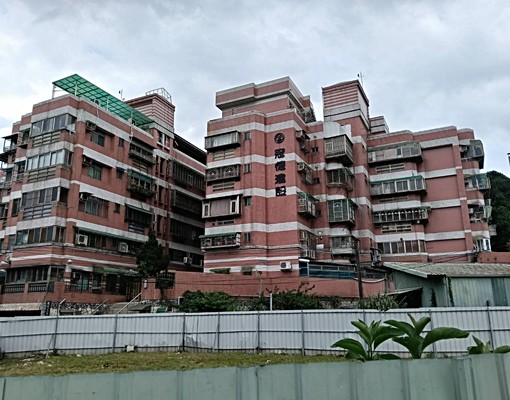 現代三合院黃金3樓2+1房 - Image 4
