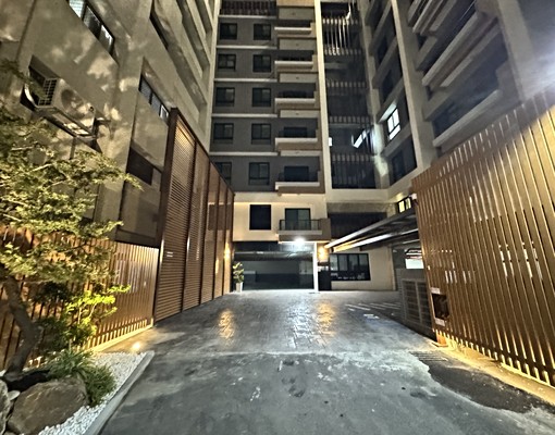 【青石尚出租】全新完工｜含管理費｜平面車位好停 - Image 1