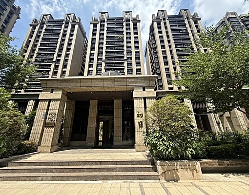⚡社會住宅🔥雙車位🔥優質社區-信華一街⚡五泰Amy - Image 2