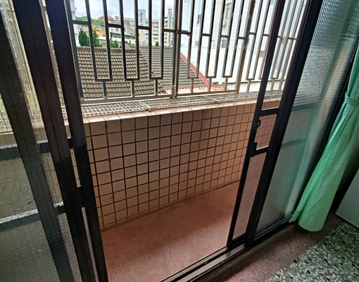 *可租補*彰商、彰中學區、鄰近彰基、秀傳獨洗獨曬冷氣大套房 - Image 3