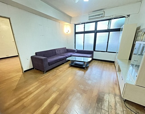 可分戶租屋補助報稅一層一戶三房三廳大陽台 - Image 2