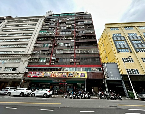 高雄車站有陽台大套房 - Image 5