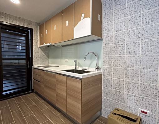 高鐵A18站ꕤ園首之道全新可寵物簡配家俱三房車位 - Image 8