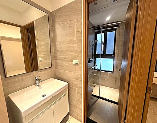 (可租補)高鐵晶悅合一精緻裝潢兩房平車 - Image 8