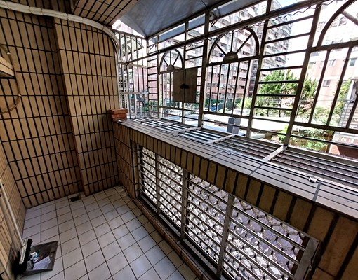 光明路電梯3房含管理費全聯福利中旁可申請租屋補助年繳有優惠 - Image 3