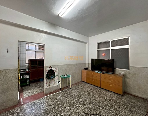 兆基🏡近一中街商圈🌟間間有冷氣🌟衛浴有更新🉑雙租補 - 591租屋網 - Image 1