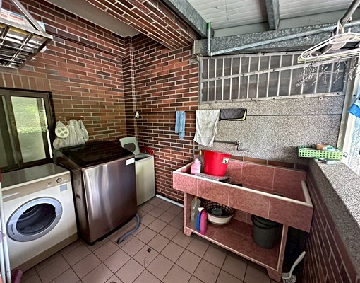 火車站附近優質透天出租 - Image 7