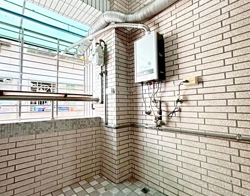 清水高中◆電梯2房◆採光雙陽台★屋況佳 - Image 8