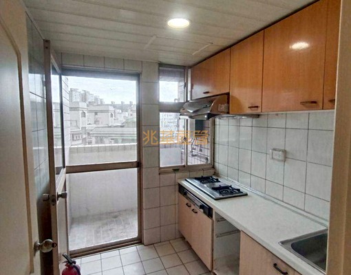 兆基社會住宅🏡免仲/興一街優質3房/機能佳/可租補 - Image 8