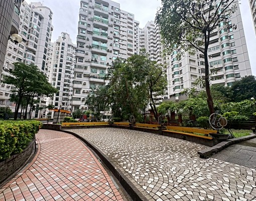 租~獨家~戀上北區太皇園高樓有陽台套房(可租補) - Image 13