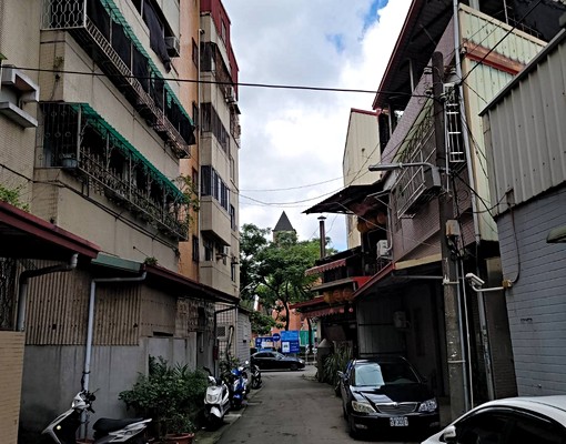 一中商圈-五樓分租套房-可租屋補助 - Image 10