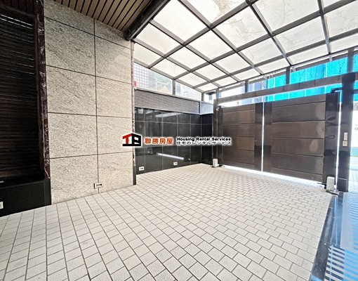 新生仁愛路口│東門商圈│室內B2坡道平面│社區型有管理 - Image 1