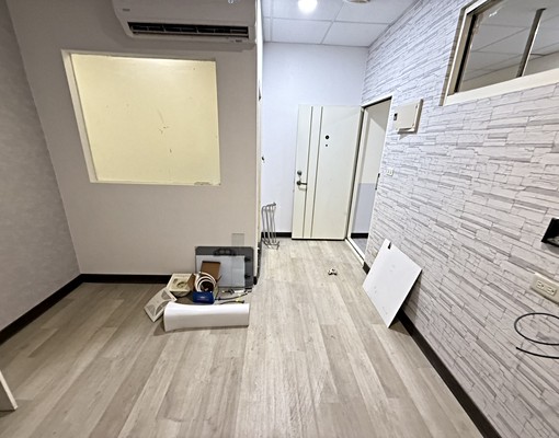 小巨蛋、台視、二樓全新套房、可租補、可貓、走道窗、獨洗 - Image 6